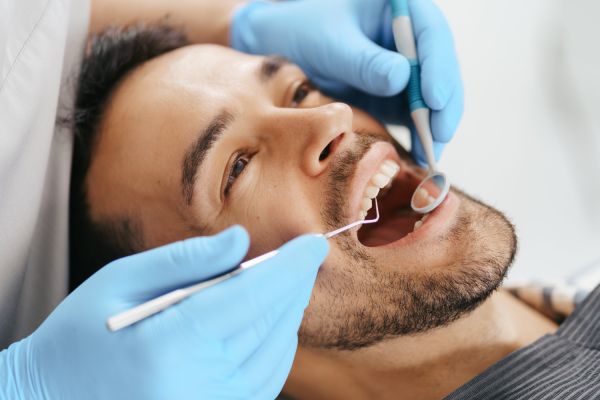 Dentiste genève : des soins dentaires haut de gamme pour tous